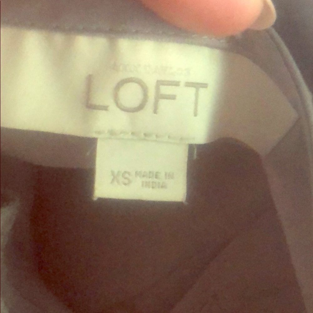 Ann Taylor Loft, grey, XS, s/s, 3 buttons, bling